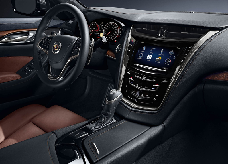 Illustration for article titled The 2016 Cadillac CT6's Interior Dials Down The Crazy, And That's Good